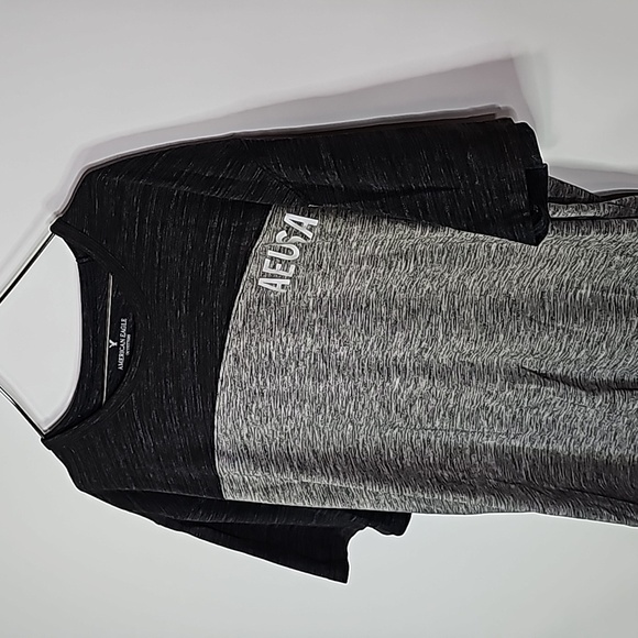 AMERICAN Eagle XXL gray short sleeve shirt - Picture 2 of 6